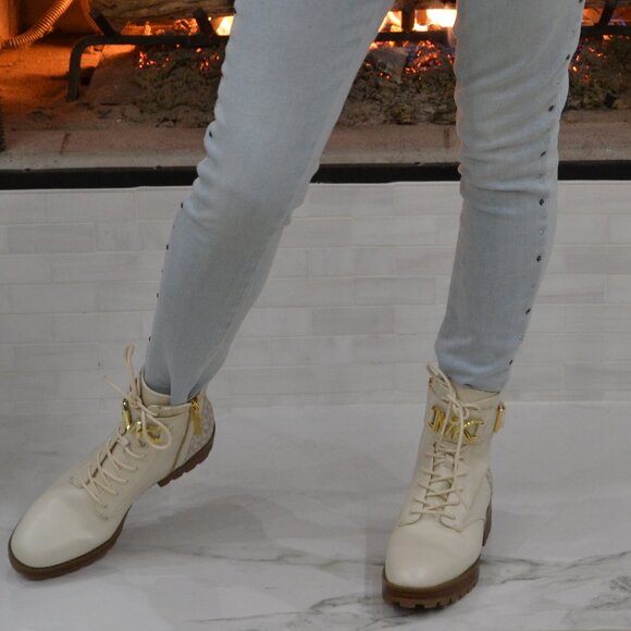 MICHAEL KORS ANKLE BOOTS SIZE 7.5 - Picture 5 of 15